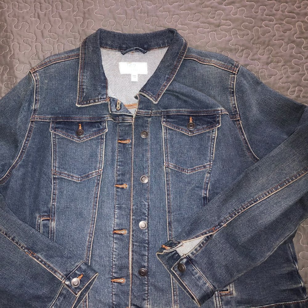 DENIM JACKET